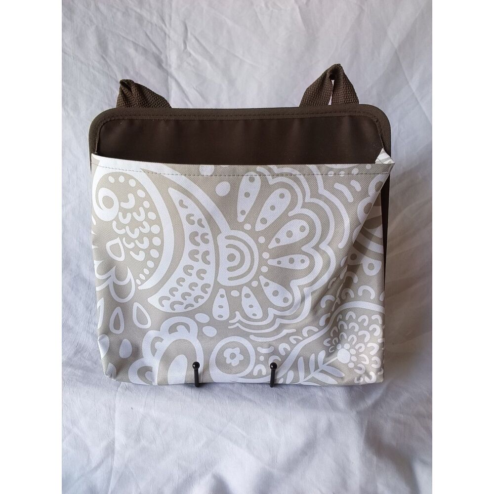 NWOT Thirty One Oh Snap Pocket Taupe Playful Parade Retired